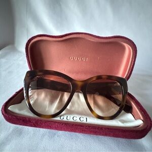 Gucci GG0460S 004 Women's Cat Eye Tortoise Shell Sunglasses Brown Gradient Lens